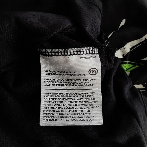 Marvel Avengers t-shirt size 8 - Picture 7 of 7